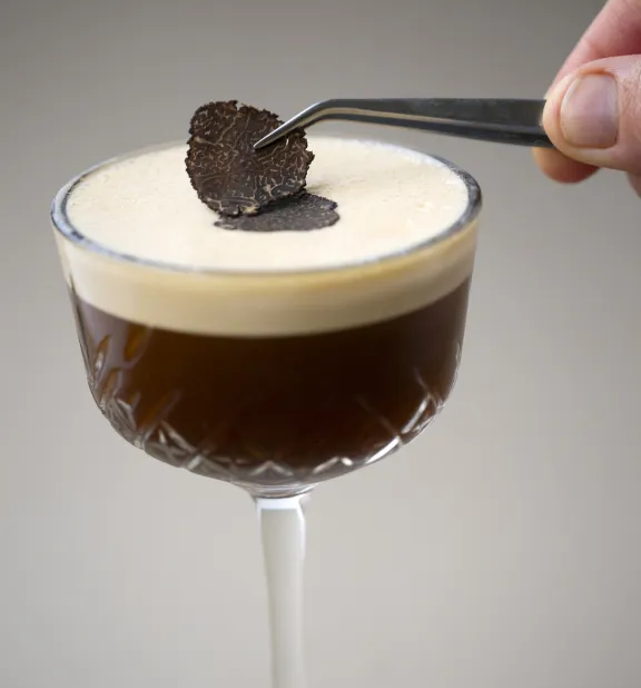 Espresso Martini met truffelhoning